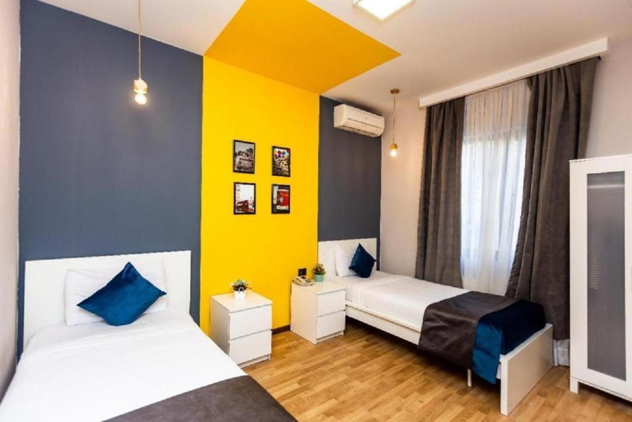 Inside City Hotel Баку Екстериор снимка