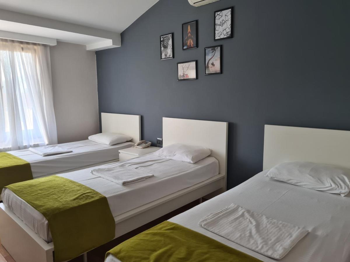 Inside City Hotel Баку Екстериор снимка